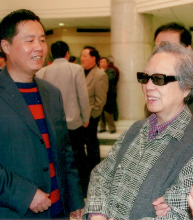 陈佩秋参加长风雅集